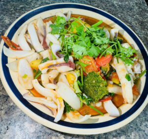 Mực tươi xào chua